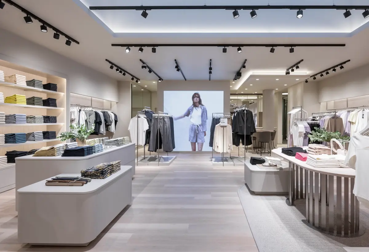 s.Oliver Stores &mdash; Munich, Cologne, Hamburg, Frankfurt, DE