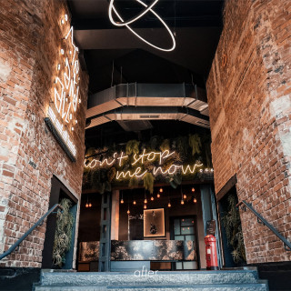 𝗕 𝗘 𝗙 𝗢 𝗥 𝗘 &  𝗔 𝗙 𝗧 𝗘 𝗥.⁠
⁠
⁠
Me & All Hotel Hannover: The listed building in Hannover is being converted into a unique hotel. Historical charm and modern design combine harmoniously.⁠
⁠
-> kitzig.com⁠
⁠
@meandallhotels⁠
Photos: Jonathan Braasch / Christian Laukemper⁠
⁠
Lindner Me & All⁠
Hannover, Germany⁠
.⁠
.⁠
.⁠
#kitzigdesignstudios #kitziginteriordesign #interior #interiordesign #innenarchitektur #hotel #hoteldesign #architecture #hotels #signage #hotelroom #beforeafter #revitalisierung #revitalisation