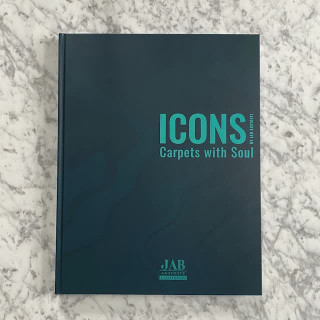 𝗜𝗖𝗢𝗡𝗦 – 𝗖𝗮𝗿𝗽𝗲𝘁𝘀 𝘄𝗶𝘁𝗵 𝗦𝗼𝘂𝗹 𝗯𝘆 𝗝𝗔𝗕 𝗔𝗡𝗦𝗧𝗢𝗘𝗧𝗭⁠
𝗖𝗼𝗹𝗹𝗲𝗰𝘁𝗶𝗼𝗻 𝗯𝘆 𝗢𝗟𝗔𝗙 𝗞𝗜𝗧𝗭𝗜𝗚⁠
⁠
Olaf Kitzig is one of Germany’s leading interior designers, known for his refined use of materials and sense for contemporary trends. He creates a collection of rugs, objects, and accessories inspired by fashion and art. As founder of Kitzig Design Studios, he develops innovative interior concepts worldwide. For the ICONS Collection, he reimagines classic materials and forms in a fresh, modern way.⁠
⁠
⁠
#iconscarpets #Jabanstoetz #carpetcollection #carpetswithsoul #innovation #kitzigdesignstudios #interiordesign #contemporary