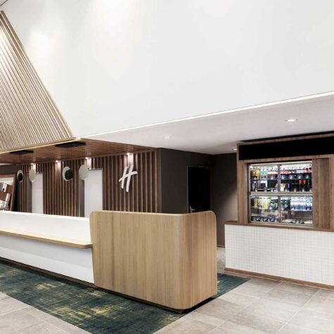 Holiday Inn