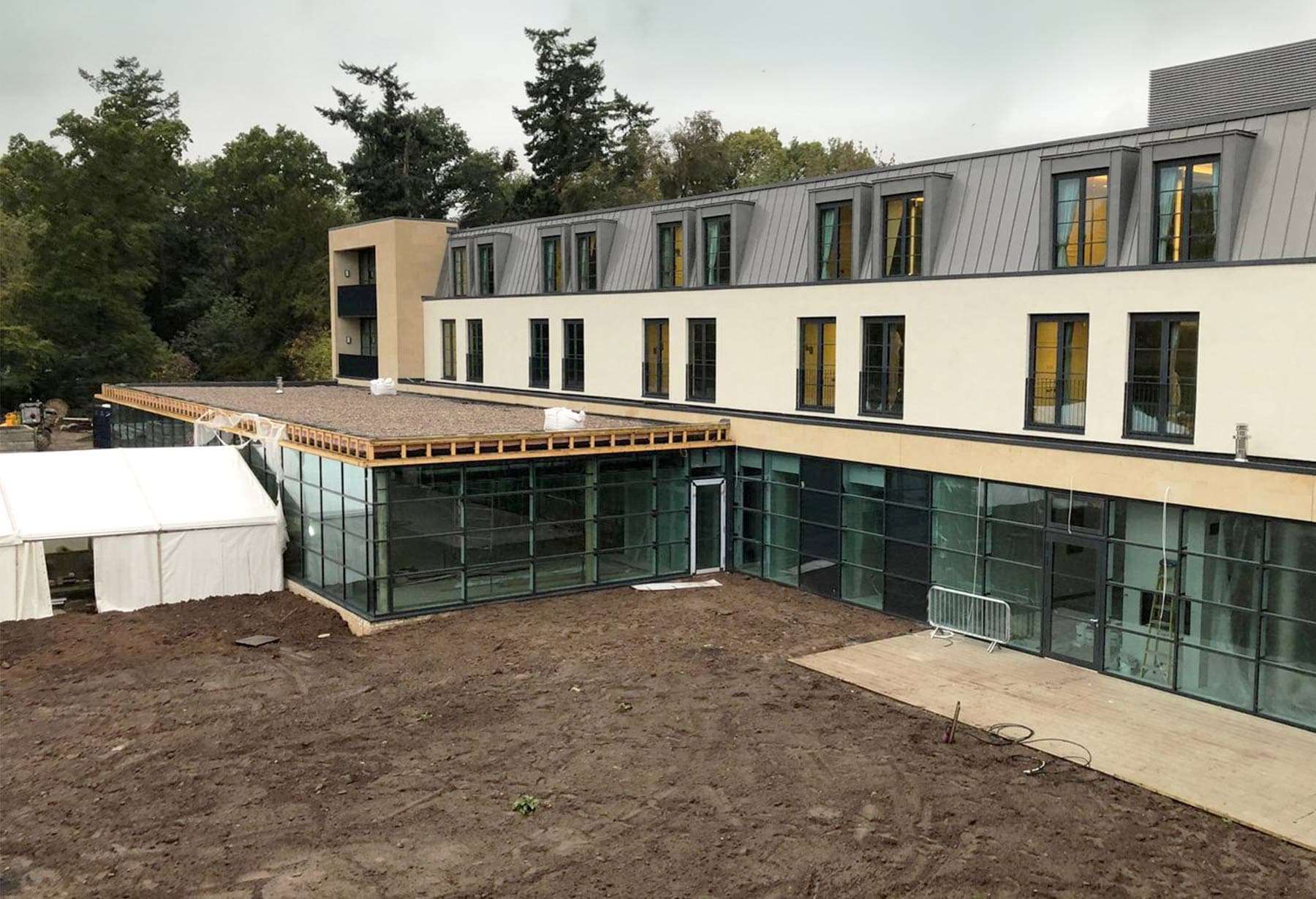 SCHLOSS Roxburghe — Fertigstellung des SPABereichs! KITZIG INTERIOR