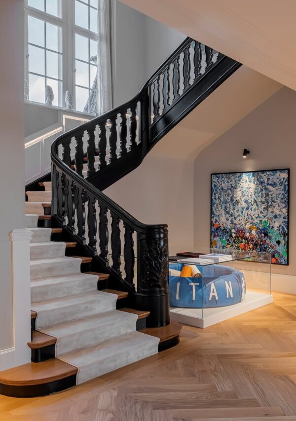 The Flat — Showroom