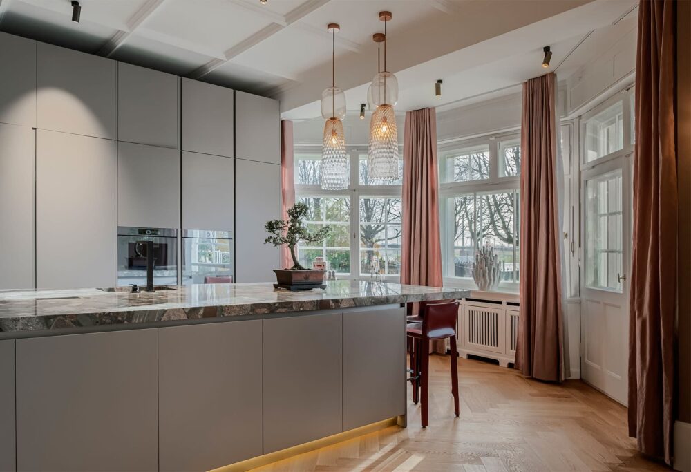 The Flat — Showroom