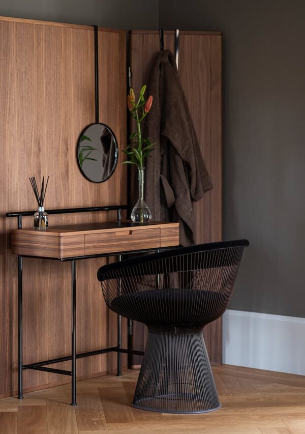 The Flat — Showroom