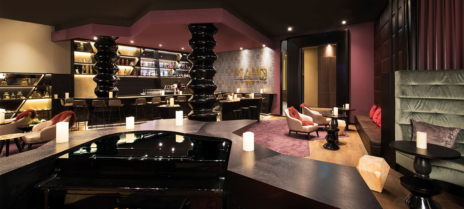 Piano Bar — GOP Varieté Bonn, DE