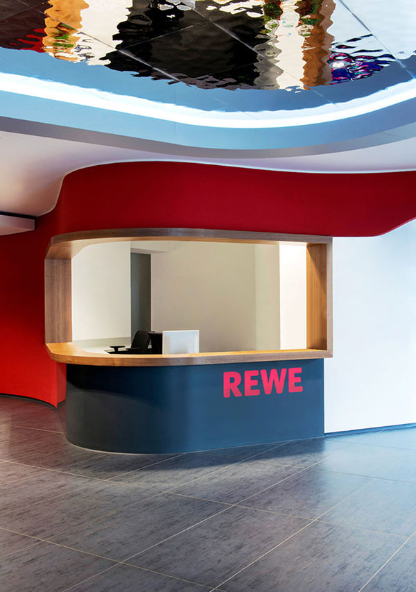 Rewe Hauptsitz Foyer Dortmund De