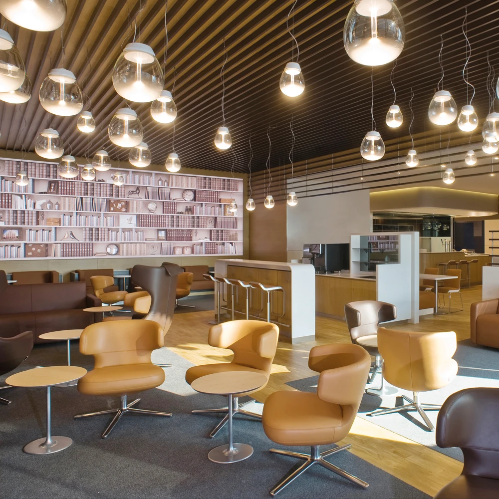 Lufthansa Lounges &mdash; international & national selection DE, GB, IT, US