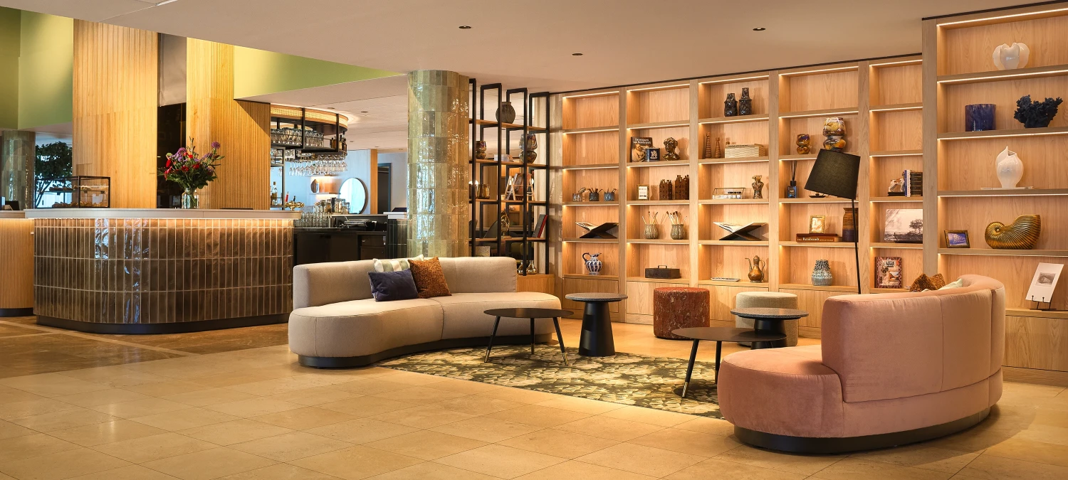 Hilton Garden Inn Hotel — Selection