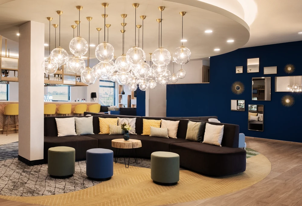 Hilton Garden Inn Hotel — Selection
