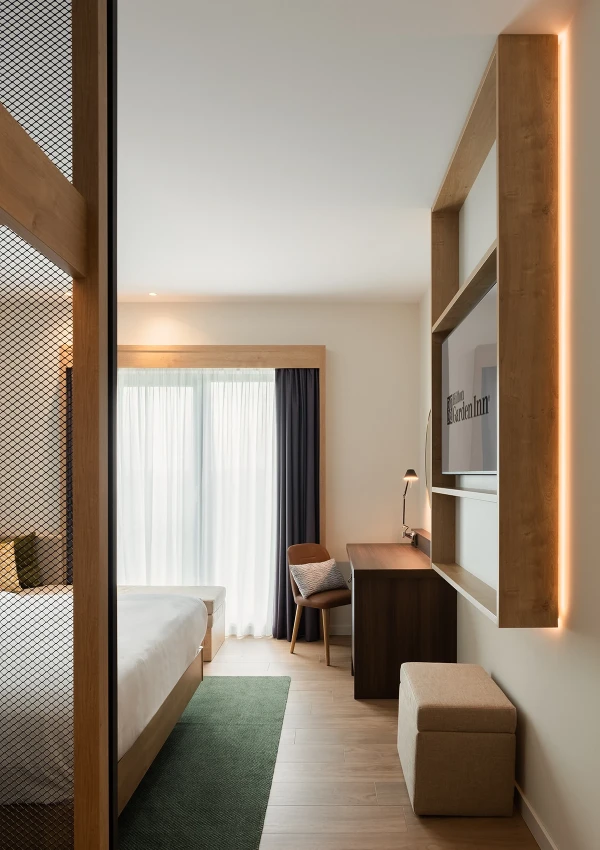Hilton Garden Inn Hotel — Selection