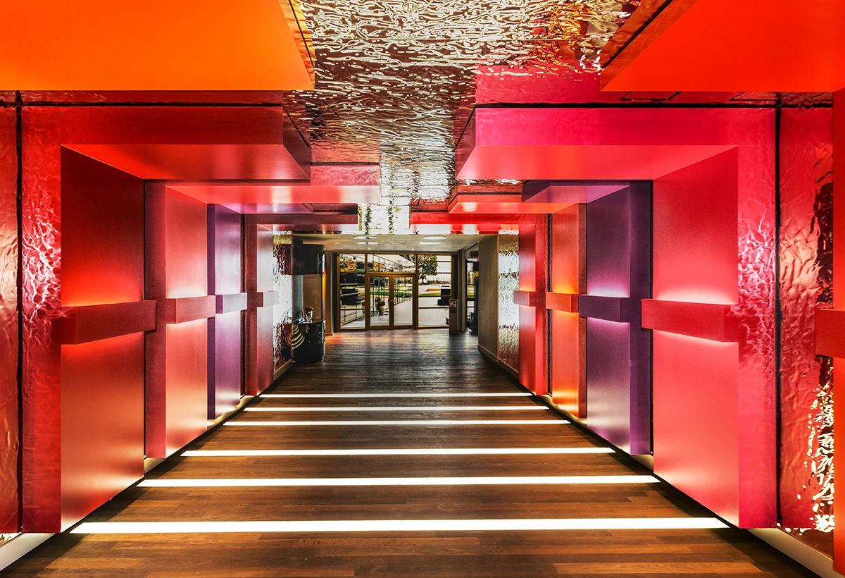 GOP Variet&eacute; Theater &mdash; Selection, DE