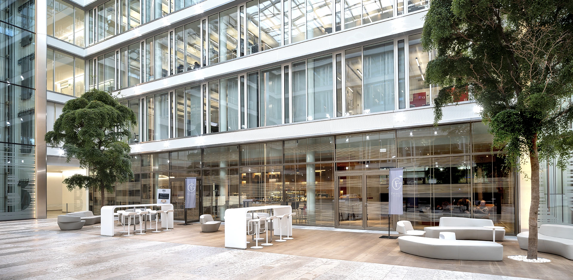 Newton Administration Base — München, DE