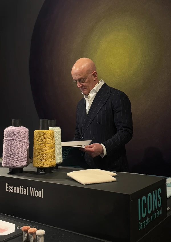 Olaf Kitzig entwirft für die ICONS Carpet Collection von JAB ANSTOTZ