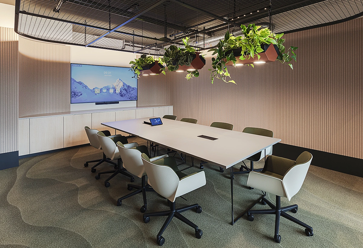 Conference — international & national selection DE, BE, ES