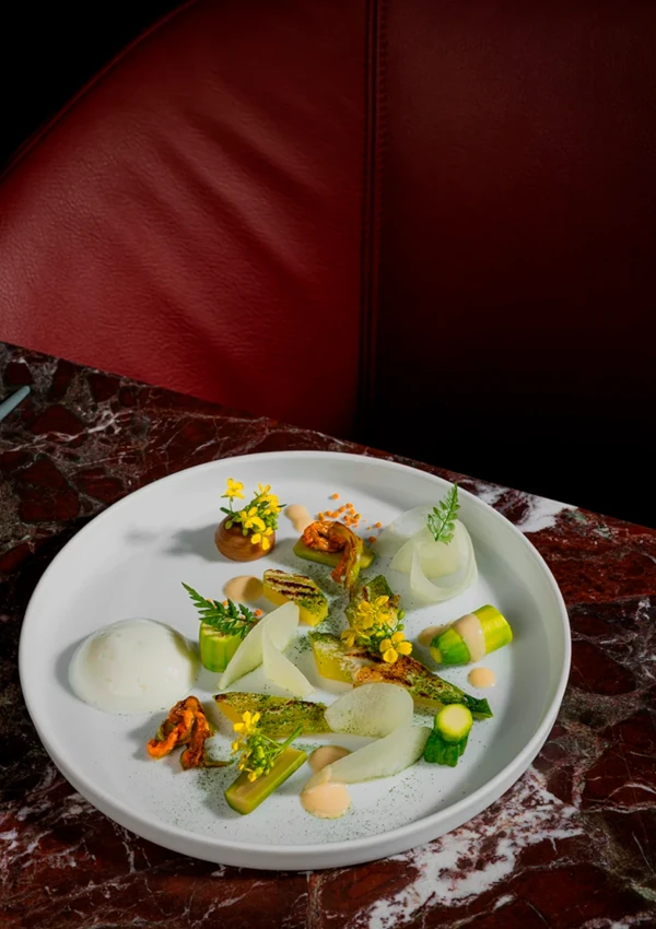 La Vie by Thomas B&uuml;hner &mdash; D&uuml;sseldorf, DE