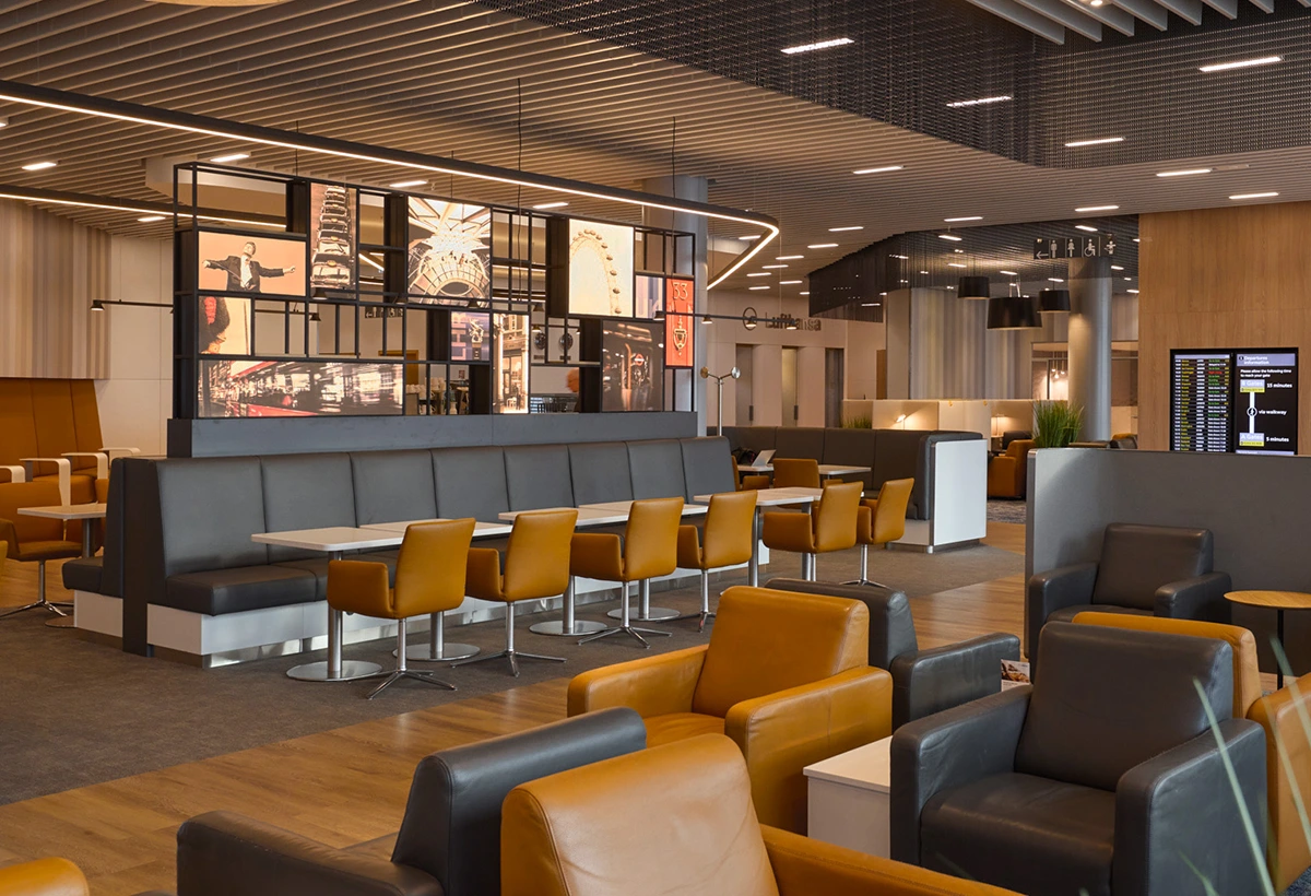 Lufthansa Lounges &mdash; international & national selection DE, GB, IT, US