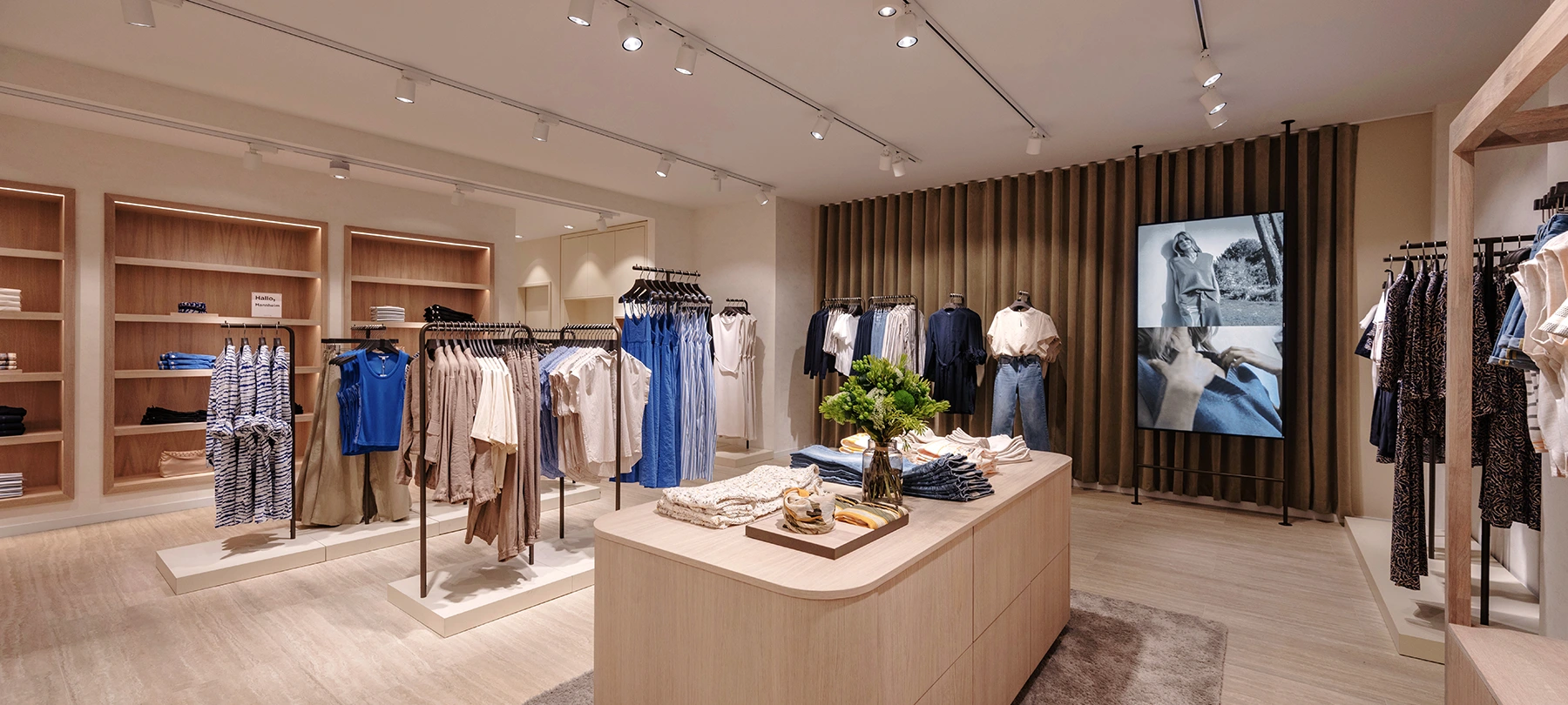 comma Store &mdash; international & national selection BE, DE