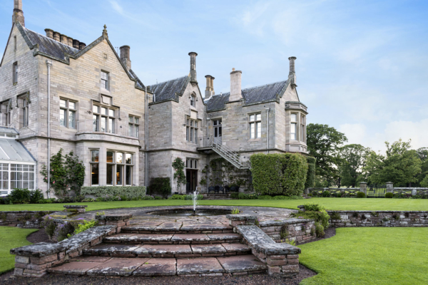 SCHLOSS Roxburghe Außenansicht