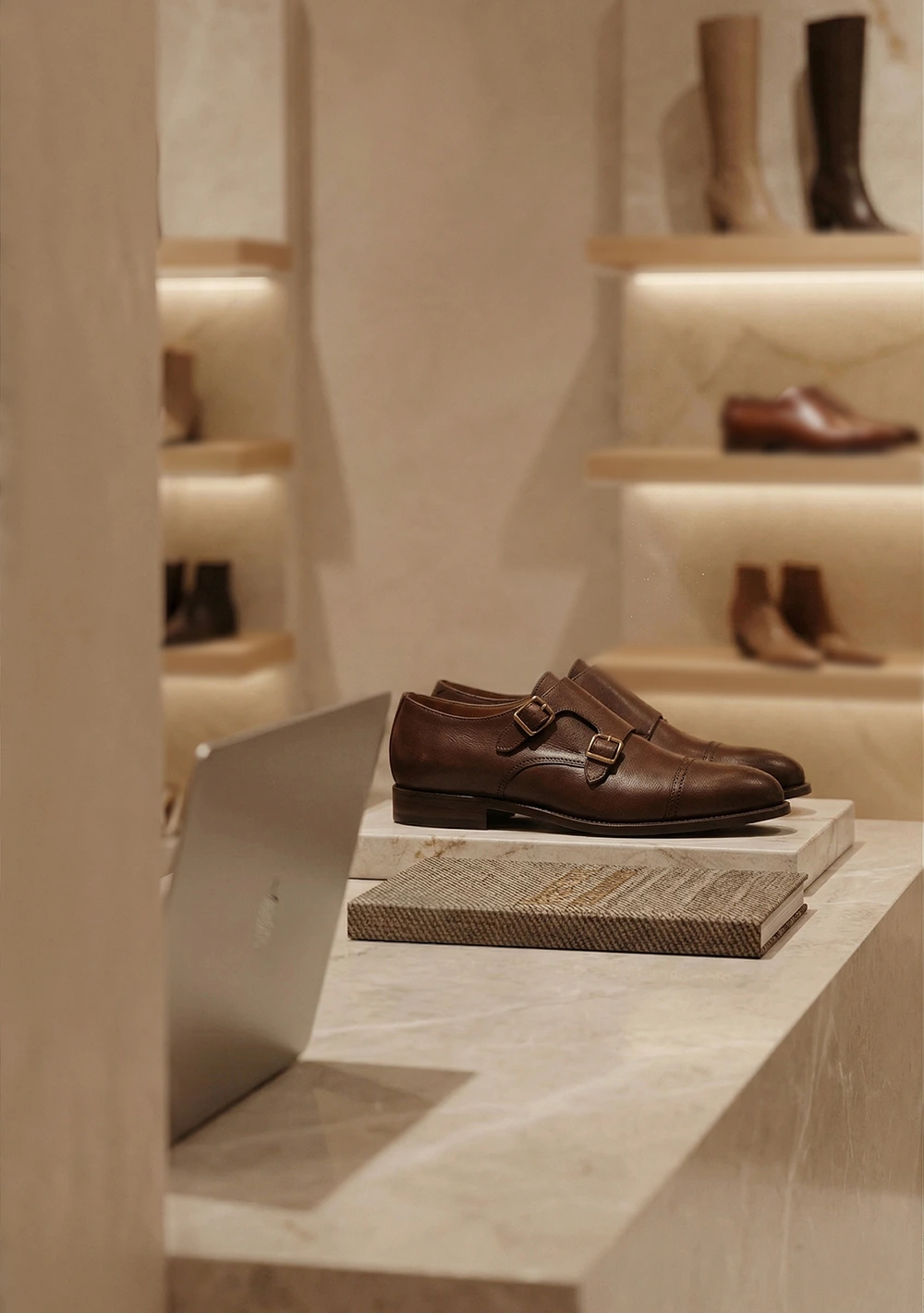 Shoe Boutique — BE